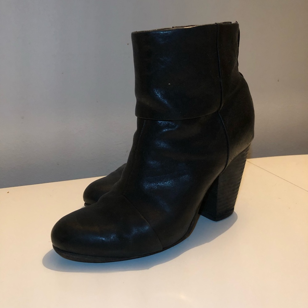 Rag & Bone Newbury boot in Black 7 booties